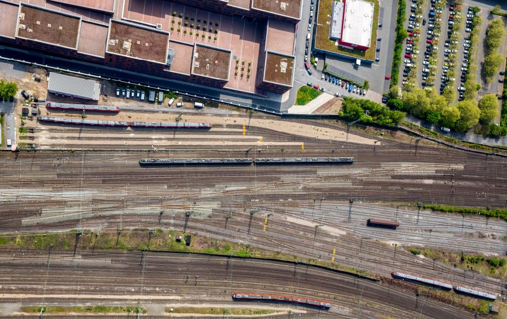 Luftbild Dortmund - Gleisanlagen der im Bahnhofsbereich des Hauptbahnhof Dortmund in Dortmund im Bundesland Nordrhein-Westfalen, Deutschland