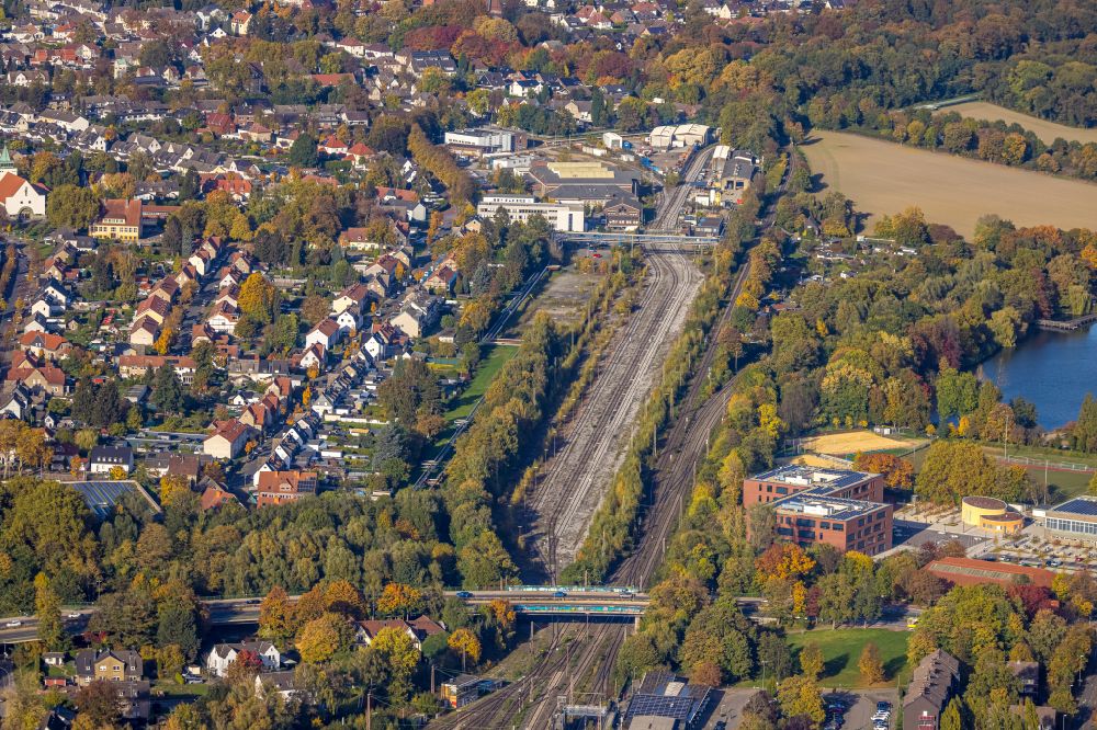 Gladbeck von oben - Gleisanlagen am ehemaligen Rundschuppen an der Tauschlagstraße in Gladbeck im Bundesland Nordrhein-Westfalen, Deutschland
