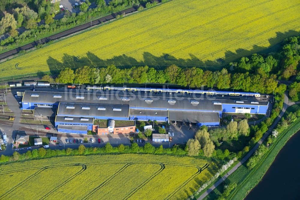 Luftaufnahme Uelzen - Gleisanlagen der Osthannoversche Eisenbahnen AG am Depot des Betriebswerkes in Uelzen im Bundesland Niedersachsen, Deutschland