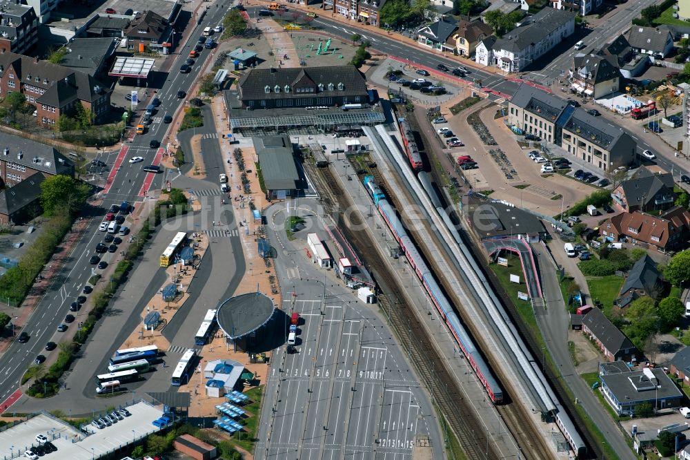 Luftbild Sylt - Gleisverlauf des Bahnhofs Westerland(Sylt) der Deutschen Bahn in Sylt im Bundesland Schleswig-Holstein, Deutschland