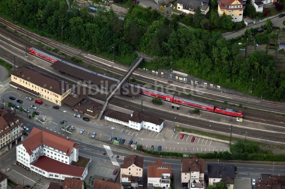 Luftbild Geislingen an der Steige - Gleisverlauf und Bahnhofsgebäude der Deutschen Bahn in Geislingen an der Steige im Bundesland Baden-Württemberg, Deutschland