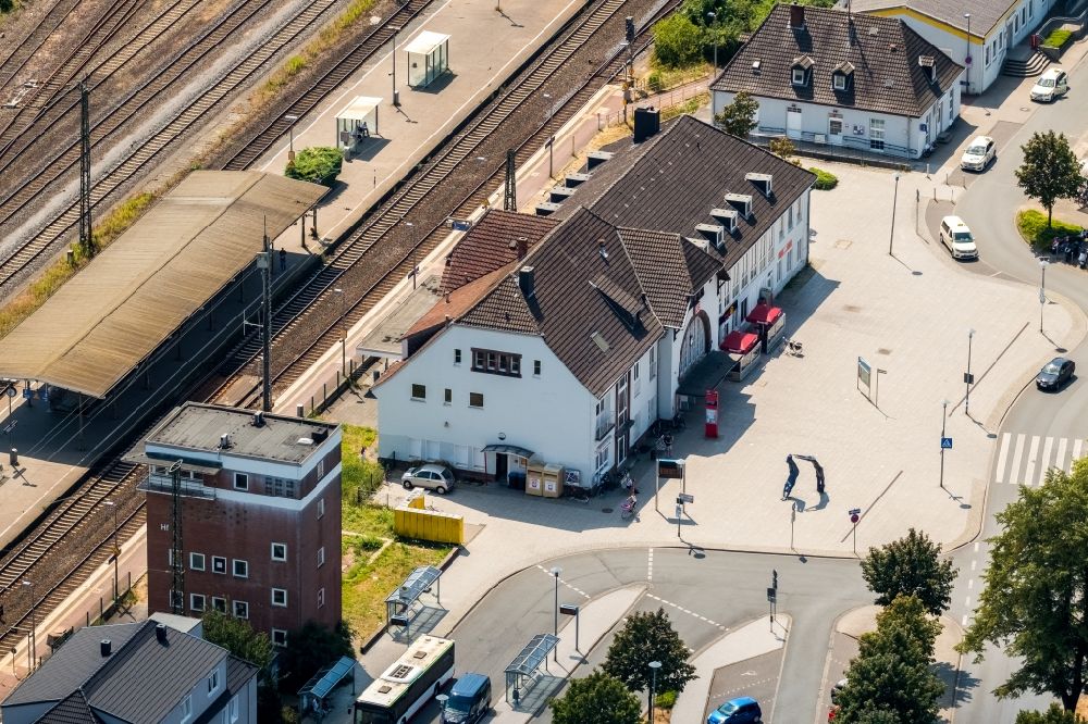 Luftaufnahme Haltern am See - Gleisverlauf und Bahnhofsgebäude der Deutschen Bahn in Haltern am See im Bundesland Nordrhein-Westfalen