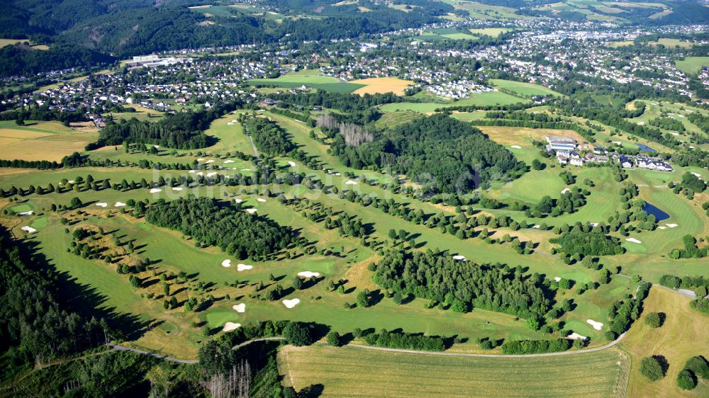 Eitorf von oben - Golfanlage Gut Heckenhof in Eitorf im Bundesland Nordrhein-Westfalen, Deutschland