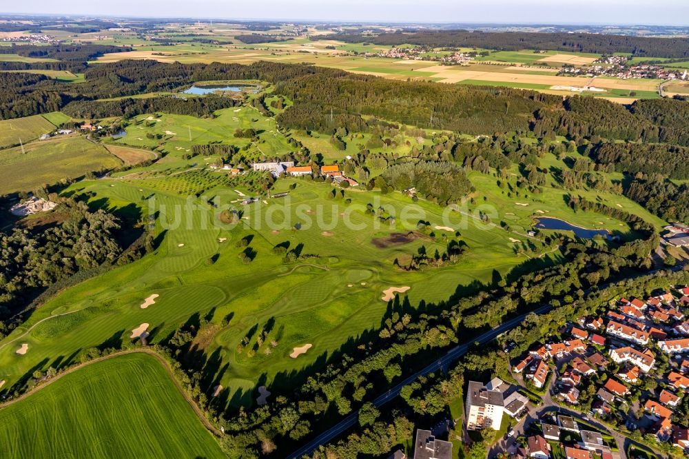 Luftaufnahme Bad Waldsee - Golfplatz des Fürstlichen Golfclubs Oberschwaben e.V. in Bad Waldsee im Bundesland Baden-Württemberg, Deutschland