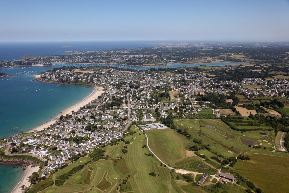 Luftbild Lancieux - Golfplatz La GAEA in Lancieux in Bretagne, Frankreich