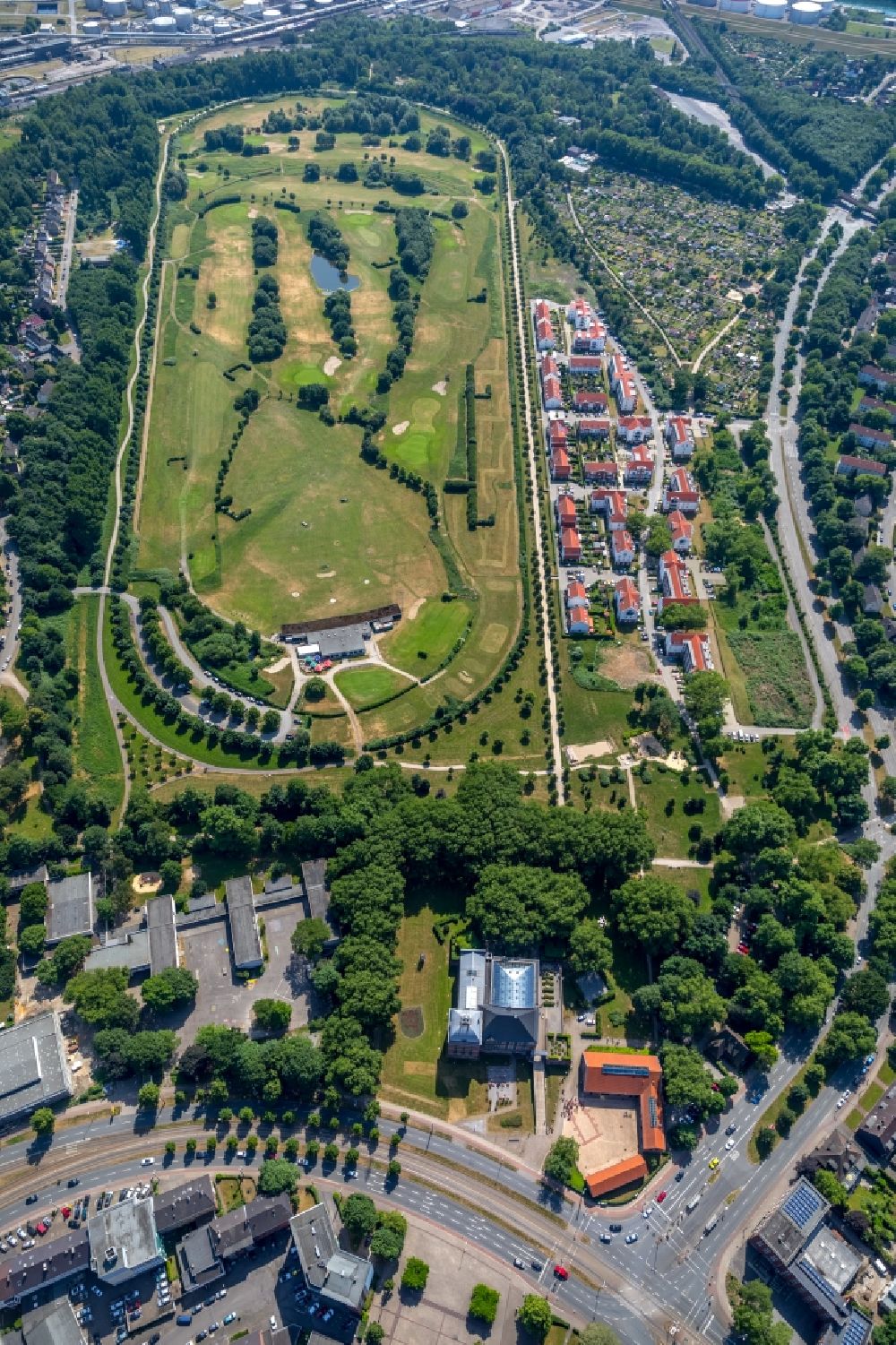 Gelsenkirchen von oben - Golfplatz in Gelsenkirchen im Bundesland Nordrhein-Westfalen