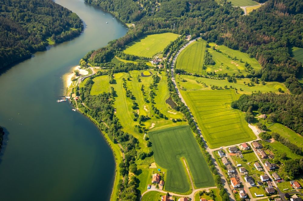 Luftbild Bad Arolsen - Golfplatz des Golf- und Landclub Bad Arolsen im Ortsteil Wetterburg in Bad Arolsen im Bundesland Hessen, Deutschland