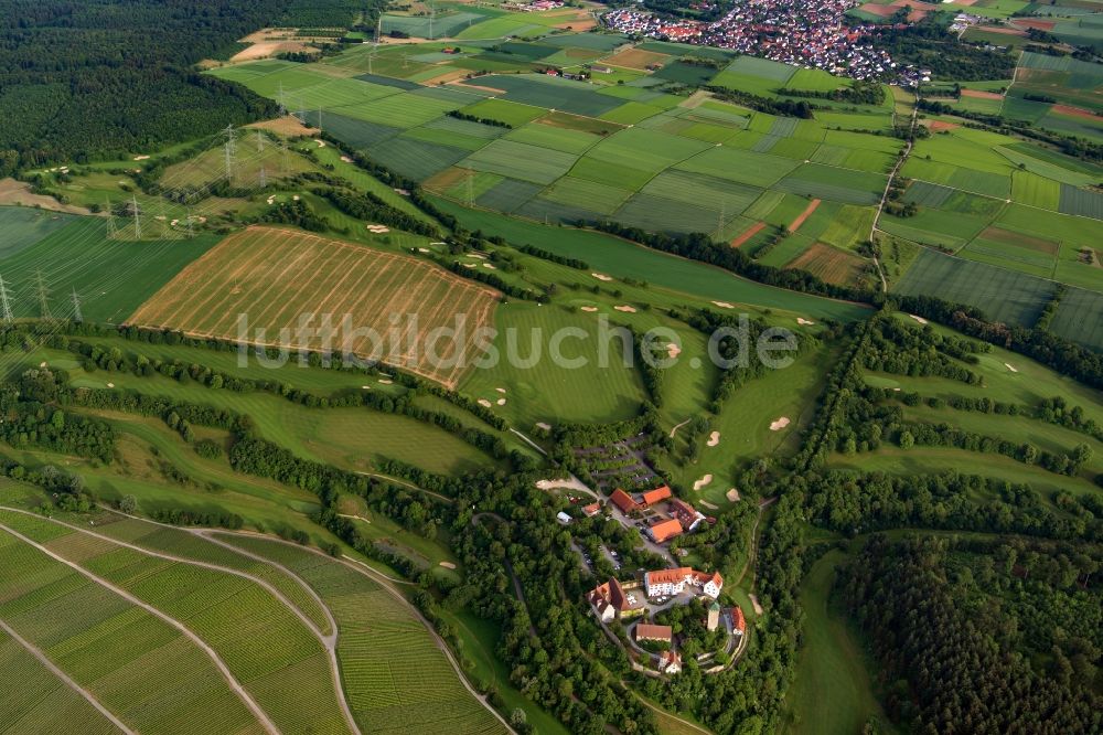 Luftbild Neckarwestheim - Golfplatz Golf- und Landclub Schloß Liebenstein e.V. in Neckarwestheim im Bundesland Baden-Württemberg, Deutschland