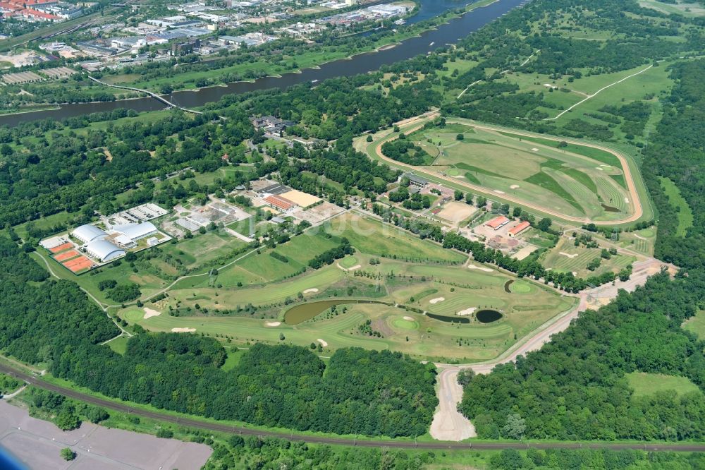 Luftaufnahme Magdeburg - Golfplatz des Golfclub Magdeburg e.V. am Herrenkrug im Ortsteil Herrenkrug in Magdeburg im Bundesland Sachsen-Anhalt, Deutschland