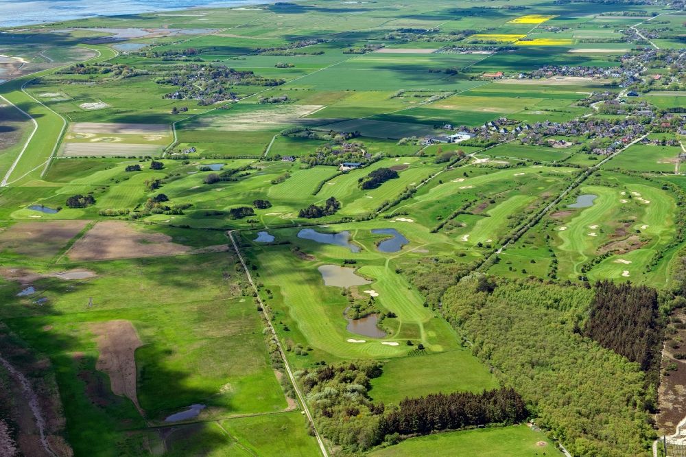 Morsum aus der Vogelperspektive: Golfplatz Golfclub Morsum in Morsum auf der Insel Sylt im Bundesland Schleswig-Holstein, Deutschland
