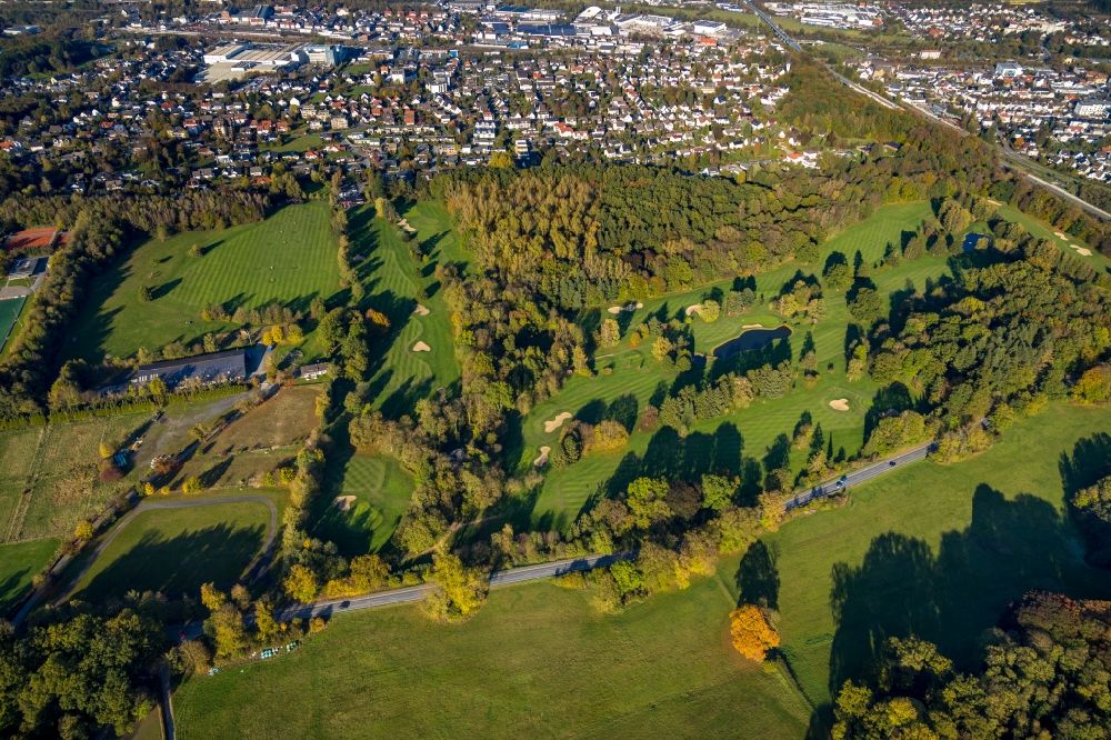 Arnsberg aus der Vogelperspektive: Golfplatz des Golfclub Sauerland e. V. im Ortsteil Herdringen in Arnsberg im Bundesland Nordrhein-Westfalen, Deutschland