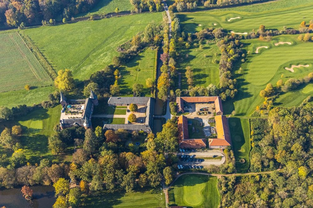 Geldern aus der Vogelperspektive: Golfplatz Golfclub Schloss Haag e.V. in Geldern im Bundesland Nordrhein-Westfalen, Deutschland