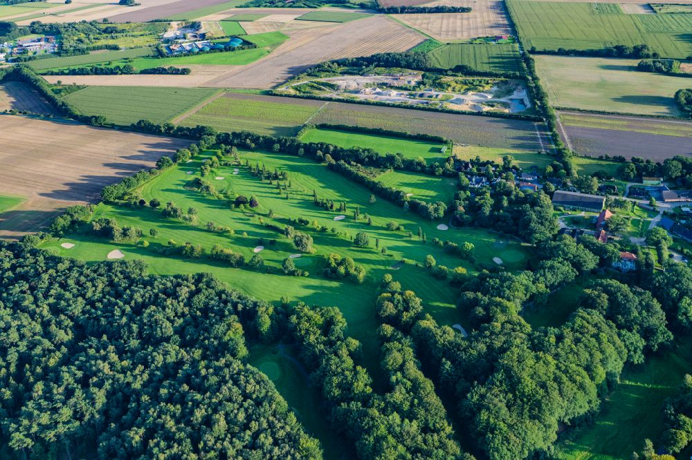Buxtehude von oben - Golfplatz Gut Immenbeck in Buxtehude im Bundesland Niedersachsen, Deutschland