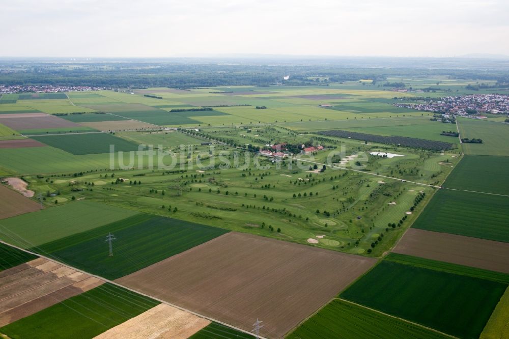 Luftbild Riedstadt - Golfplatz Kiawah-Golf-Park im Ortsteil Leeheim in Riedstadt im Bundesland Hessen