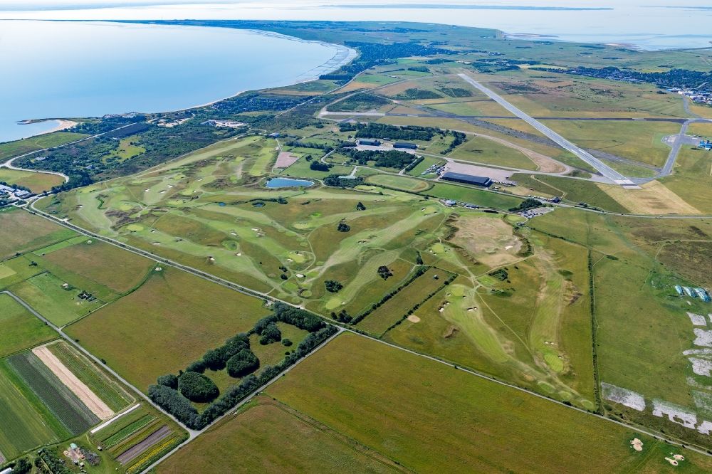 Luftaufnahme Sylt - Golfplatz des Marine Golf Club Sylt eG im Ortsteil Tinnum in Sylt im Bundesland Schleswig-Holstein, Deutschland