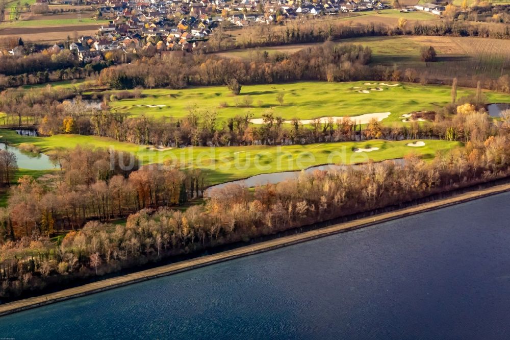 Plobsheim von oben - Golfplatz in Plobsheim in Grand Est, Frankreich
