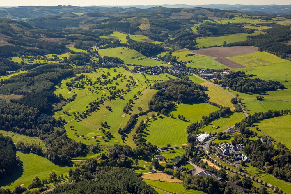 Luftaufnahme Helden - Golfplatz Repetal in Helden im Bundesland Nordrhein-Westfalen, Deutschland