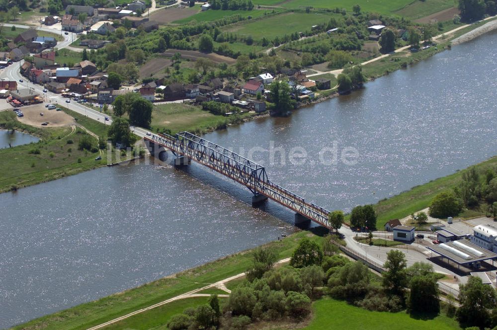 Luftaufnahme SCHWEDT - Grenzübergangsstelle Schwedt an der Oder