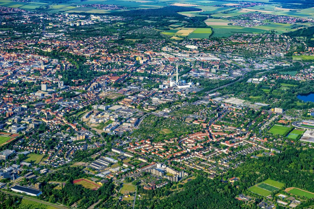 Luftbild Braunschweig - GuD Kraftwerk mit Gas- und Dampfturbinenanlagen HKW Mitte in Braunschweig im Bundesland Niedersachsen, Deutschland