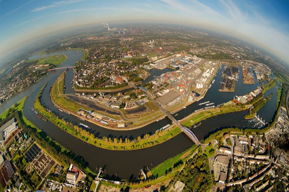 Luftbild Duisburg - Hafen von Duisburg im Bundesland Nordrhein-Westfalen