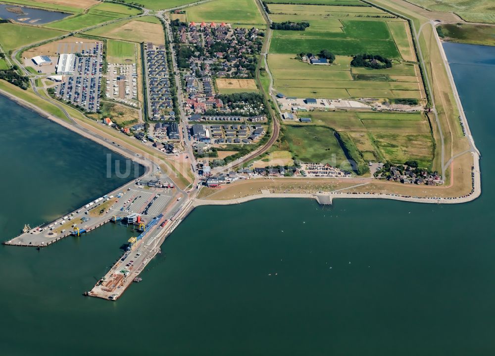 Luftbild Dagebüll - Hafenanlagen an der Meeres- Küste von Nordfriesland in Dagebüll im Bundesland Schleswig-Holstein, Deutschland