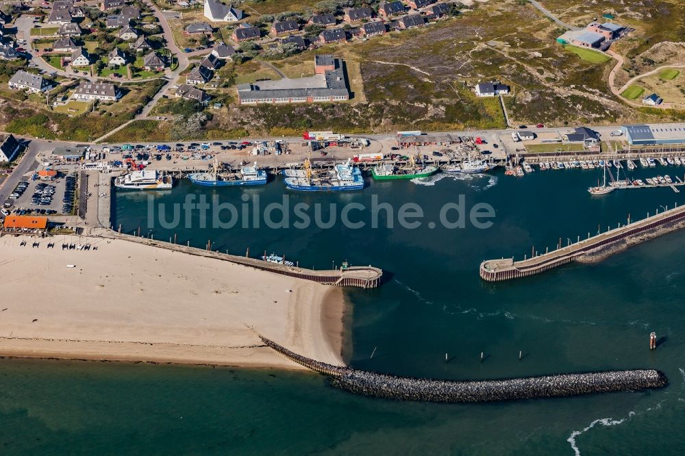 Luftbild Hörnum (Sylt) - Hafenanlagen an der Meeres- Küste der Nordsee in Hörnum auf Sylt im Bundesland Schleswig-Holstein, Deutschland