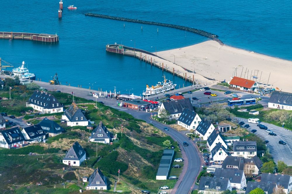 Luftbild Hörnum (Sylt) - Hafenanlagen an der Meeres- Küste der Nordsee- Insel Sylt in Hörnum im Bundesland Schleswig-Holstein, Deutschland