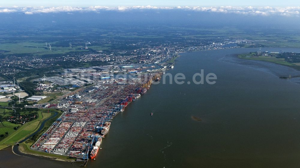 Bremerhaven von oben - Hafenanlagen und Terminals mit Lagerhallen und Speditions und Logistikunternehmen in Bremerhaven im Bundesland Bremen