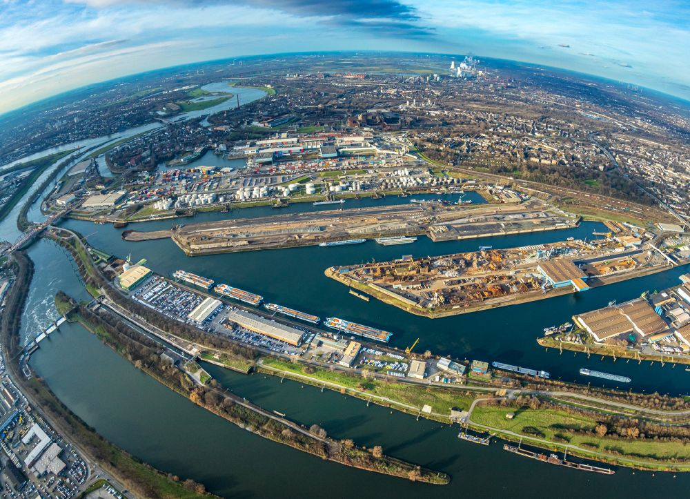 Luftaufnahme Duisburg - Hafenanlagen am Ufer des Hafenbeckens der Ruhr in Duisburg im Bundesland Nordrhein-Westfalen, Deutschland