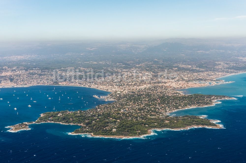 Saint-Jean-Cap-Ferrat aus der Vogelperspektive: Halbinsel auf dem in Saint-Jean-Cap-Ferrat in Provence-Alpes-Cote d'Azur, Frankreich