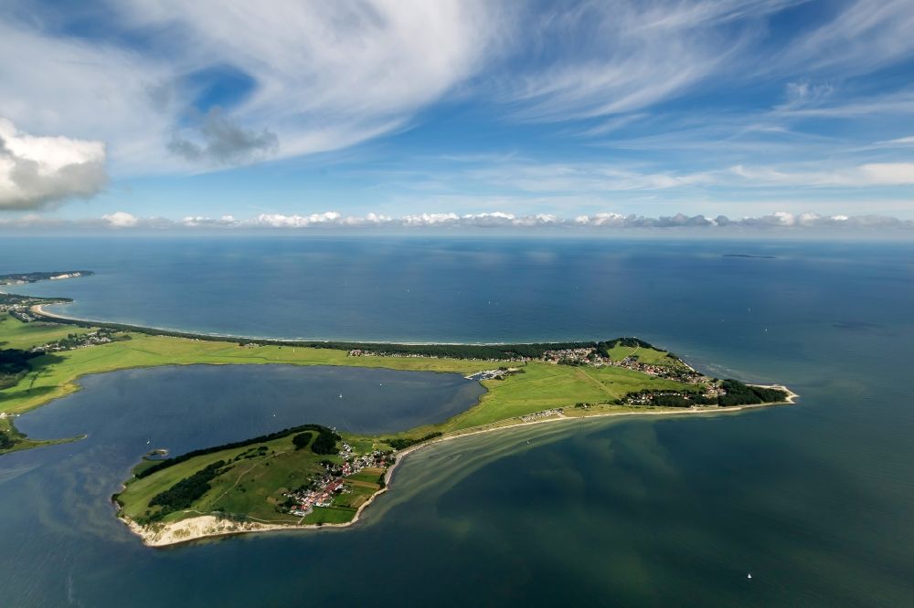 Luftaufnahme Thiessow - Halbsinsel Mönchgut bei Thiessow auf der Insel Rügen in Mecklenburg-Vorpommern