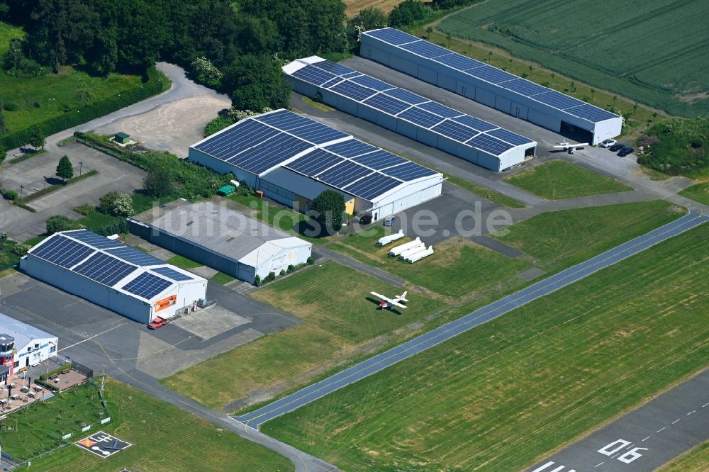Luftbild Hamm - Hangar- Anlagen und Flugzeughallen zur Luftfahrzeugwartung auf dem Flugplatz in Hamm im Bundesland Nordrhein-Westfalen, Deutschland