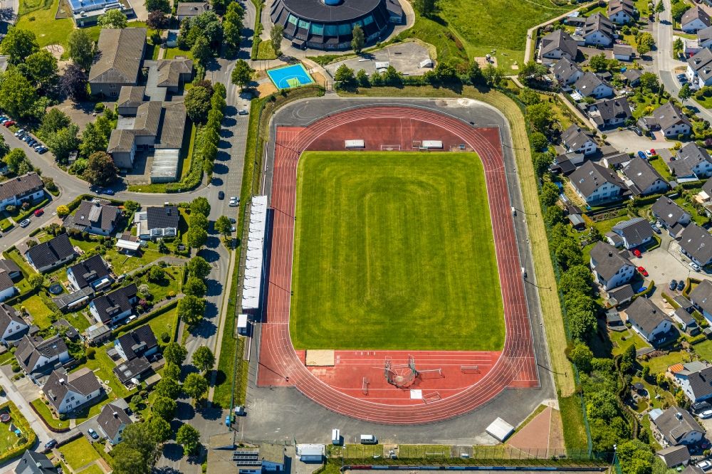 Luftbild Attendorn - Hansastadion in Attendorn im Bundesland Nordrhein-Westfalen, Deutschland