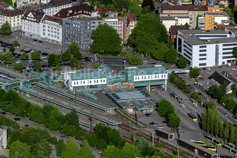 Luftbild Bregenz - Hauptbahnhof und Busbahnhof in Bregenz in Vorarlberg, Österreich