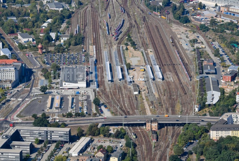 Luftaufnahme Cottbus - Hauptbahnhof der Deutschen Bahn in Cottbus im Bundesland Brandenburg, Deutschland
