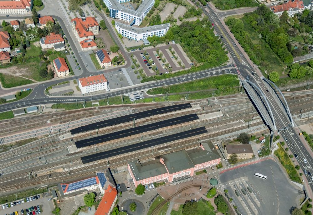 Luftaufnahme Dessau-Roßlau - Hauptbahnhof der Deutschen Bahn in Dessau-Roßlau im Bundesland Sachsen-Anhalt