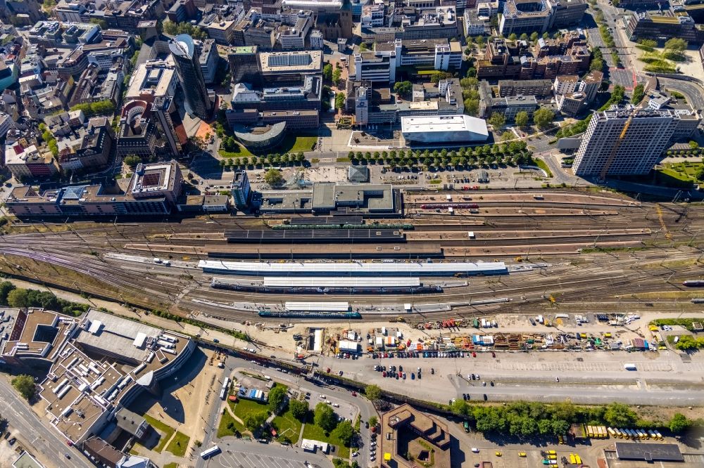 Luftaufnahme Dortmund - Hauptbahnhof der Deutschen Bahn in Dortmund im Bundesland Nordrhein-Westfalen, Deutschland