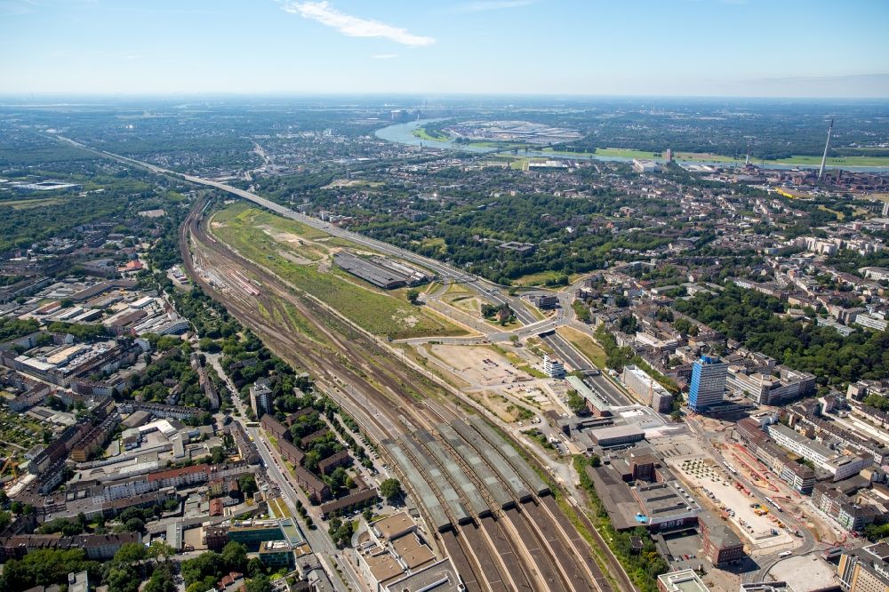 Luftbild Duisburg - Hauptbahnhof der Deutschen Bahn in Duisburg im Bundesland Nordrhein-Westfalen