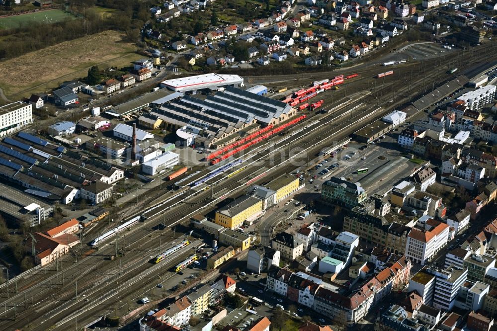 Fulda aus der Vogelperspektive: Hauptbahnhof der Deutschen Bahn in Fulda im Bundesland Hessen, Deutschland