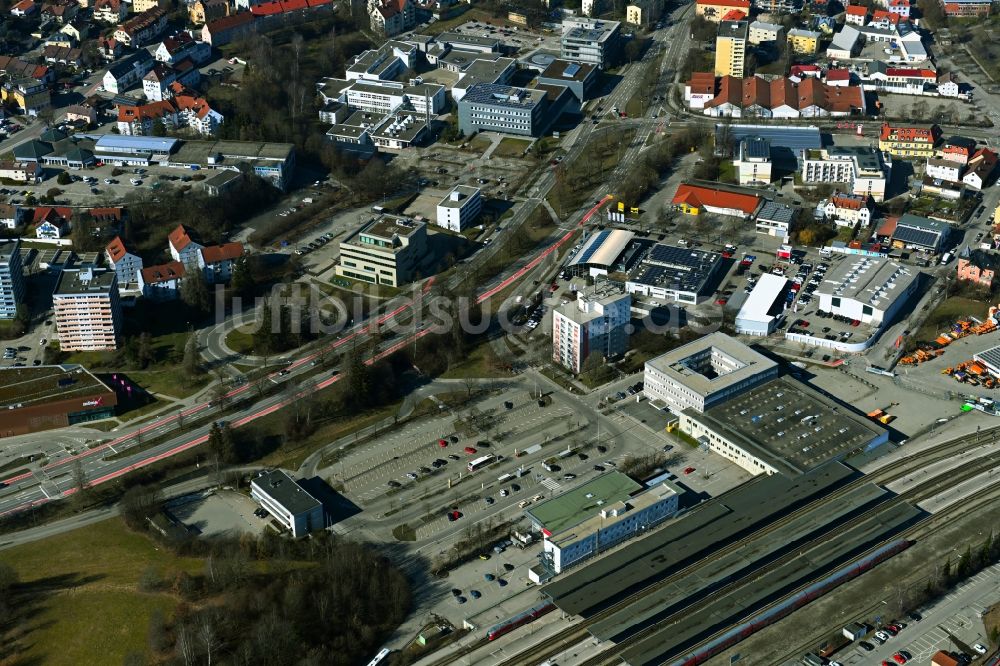 Kempten (Allgäu) von oben - Hauptbahnhof der Deutschen Bahn in Kempten (Allgäu) im Bundesland Bayern, Deutschland