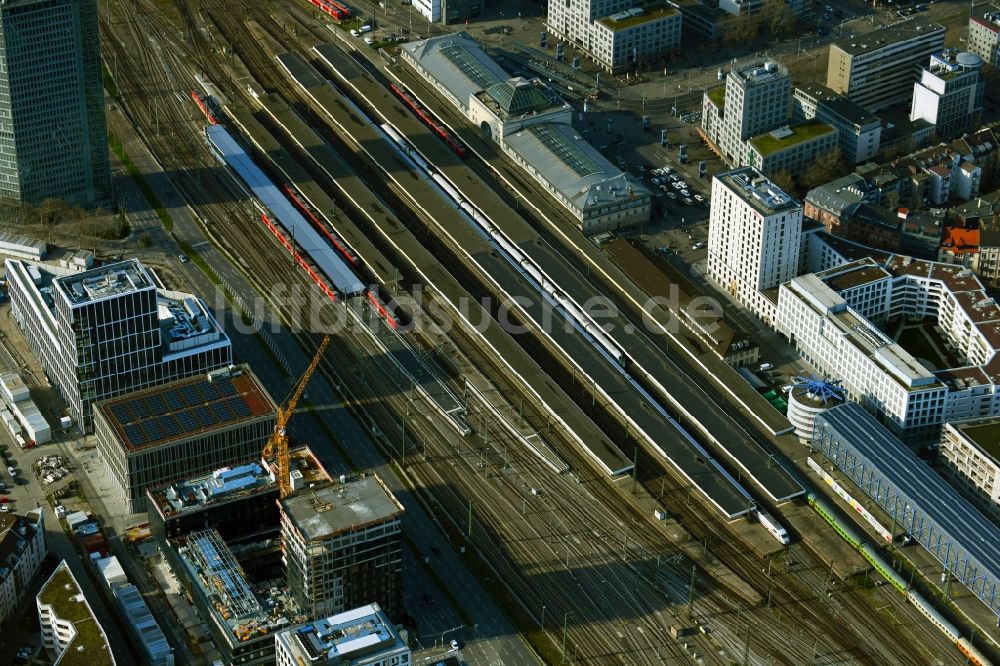 Luftaufnahme Mannheim - Hauptbahnhof der Deutschen Bahn in Mannheim im Bundesland Baden-Württemberg, Deutschland