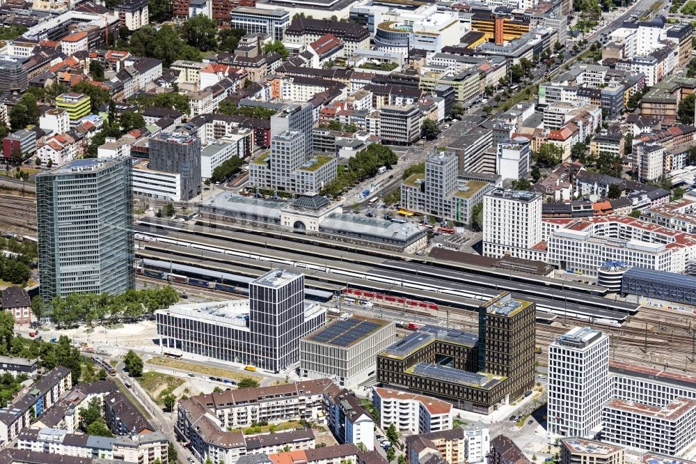 Luftaufnahme Mannheim - Hauptbahnhof der Deutschen Bahn in Mannheim im Bundesland Baden-Württemberg, Deutschland