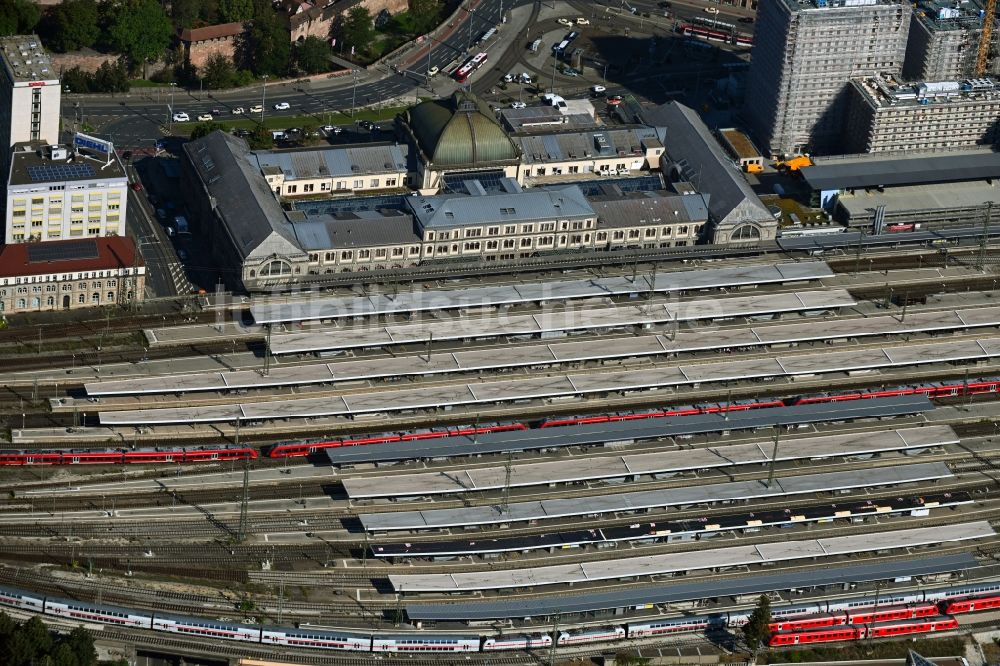 Nürnberg aus der Vogelperspektive: Hauptbahnhof der Deutschen Bahn in Nürnberg im Bundesland Bayern, Deutschland