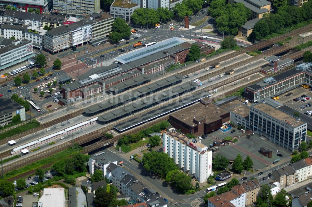 Luftbild Bochum - Hauptbahnhof der Deutschen Bahn im Ortsteil Bochum Mitte in Bochum im Bundesland Nordrhein-Westfalen