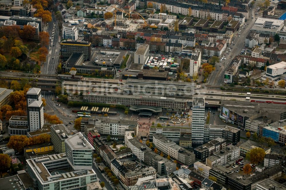 Luftaufnahme Bochum - Hauptbahnhof der Deutschen Bahn im Ortsteil Bochum Mitte in Bochum im Bundesland Nordrhein-Westfalen