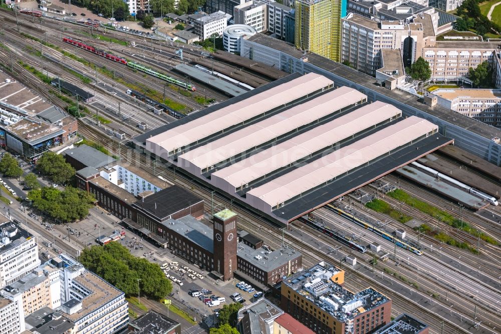 Luftbild Düsseldorf - Hauptbahnhof der Deutschen Bahn im Ortsteil Oberbilk in Düsseldorf im Bundesland Nordrhein-Westfalen, Deutschland