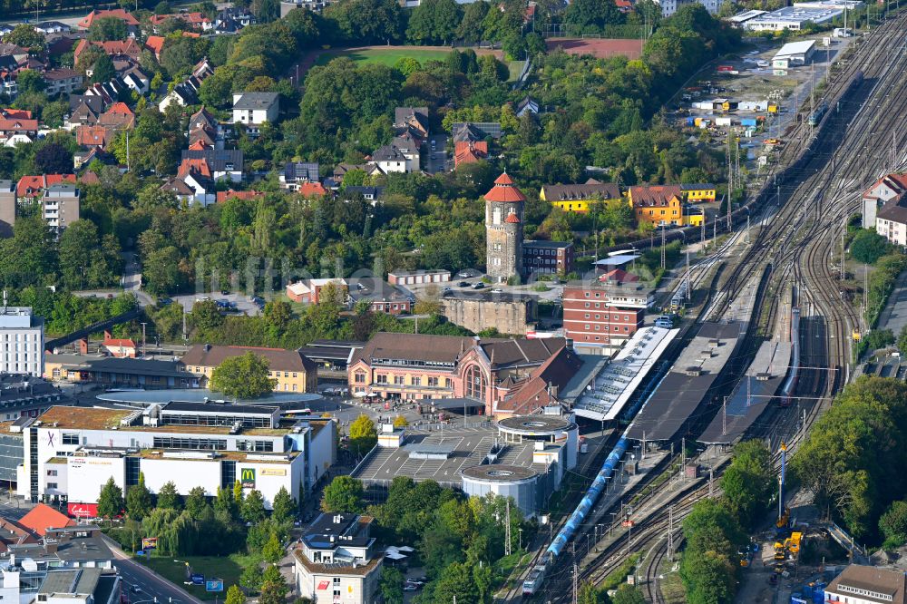 Luftaufnahme Osnabrück - Hauptbahnhof der Deutschen Bahn in Osnabrück im Bundesland Niedersachsen, Deutschland