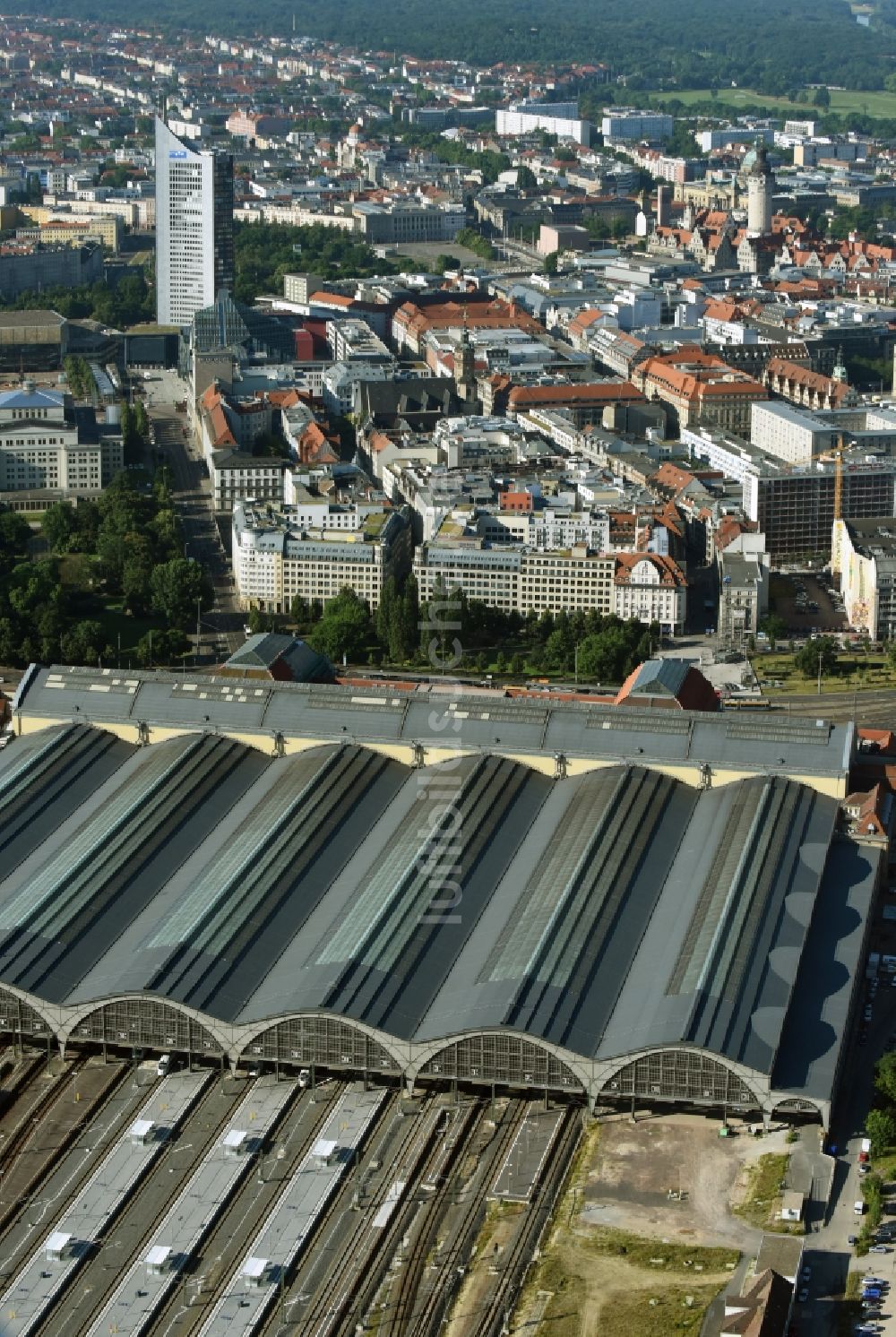 Leipzig von oben - Hauptbahnhof in Leipzig im Bundesland Sachsen