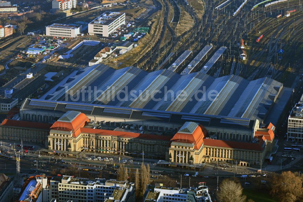 Leipzig aus der Vogelperspektive: Hauptbahnhof im Zentrum in Leipzig im Bundesland Sachsen