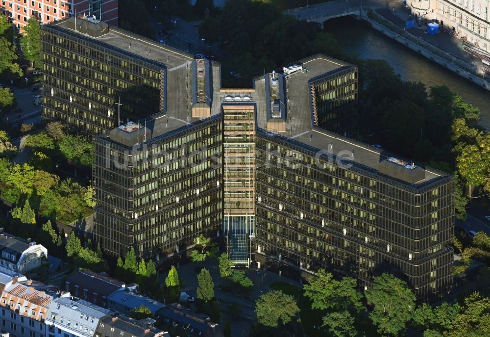 Luftbild München - Hauptgebäude des Europäischen Patentamts EPA in München im Bundesland Bayern